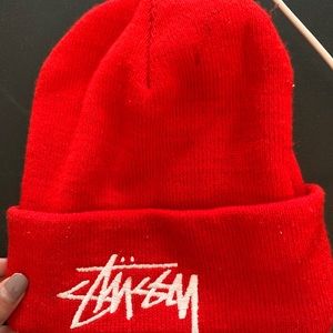 Study red beanie